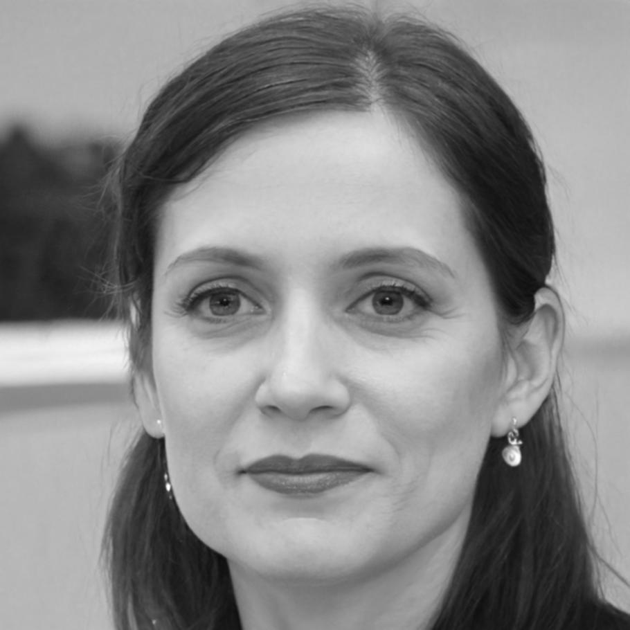 Специалист по социальной работе в рабочей обстановке